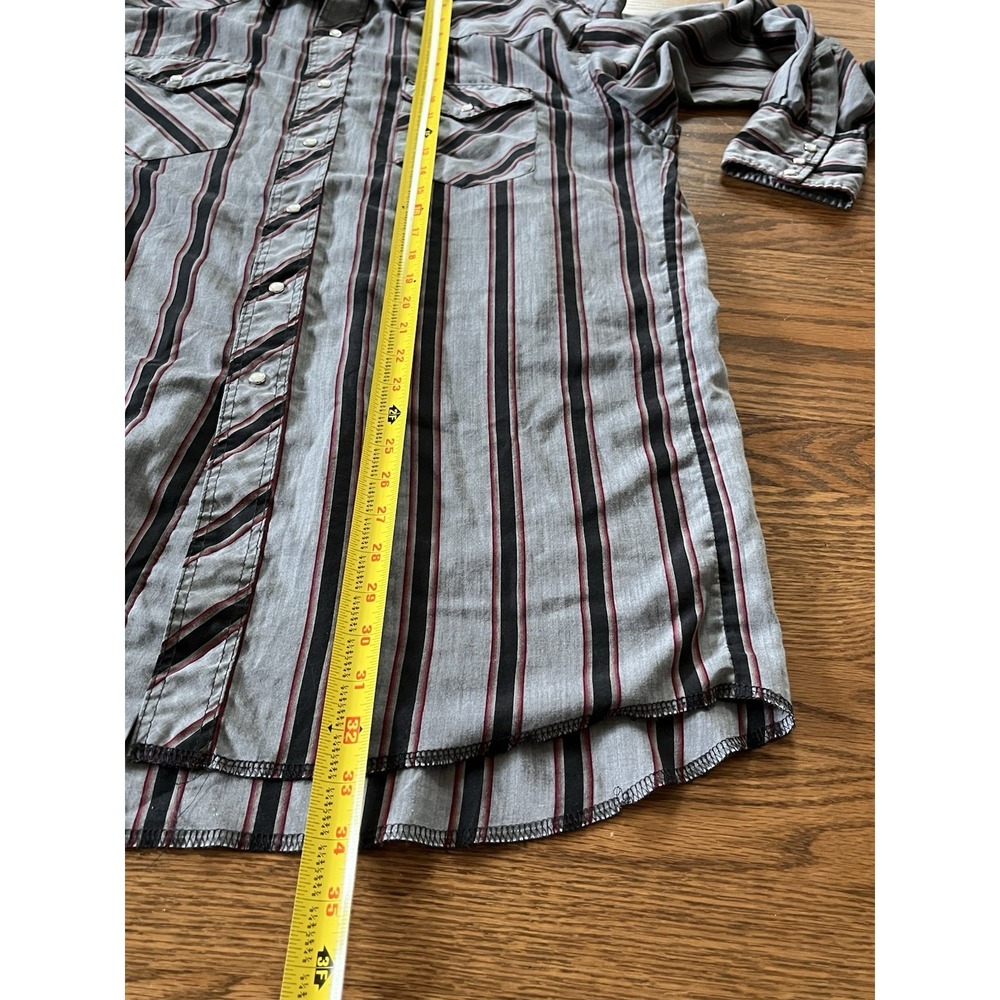 VTG Wrangler Pearl Snap Western Shirt - Black/Gray/Red X-Long Tail - Large - Picture 8 of 10